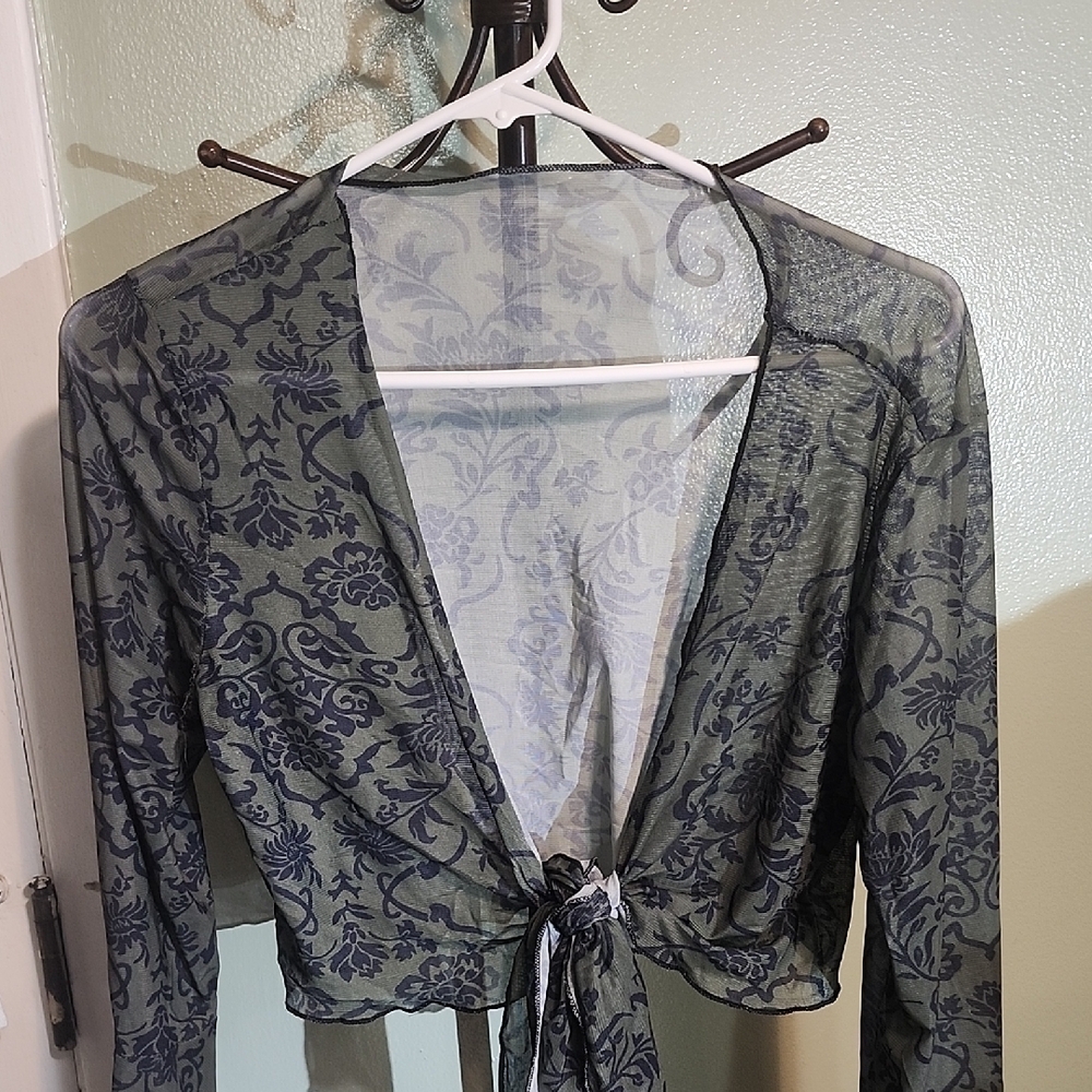 Sheer Floral Tie-Front Top Festival